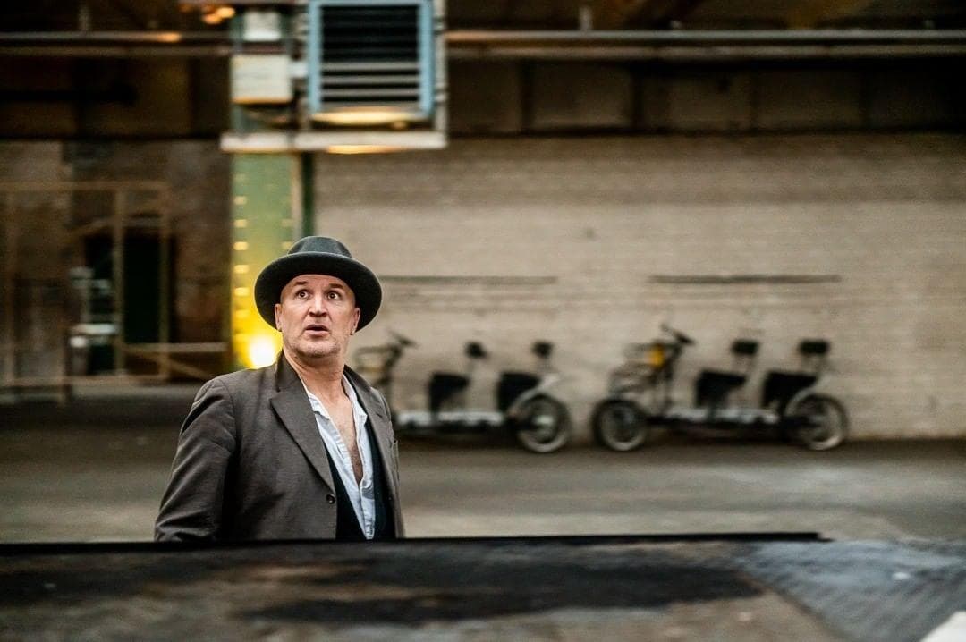 Christian Klischat Slide 4